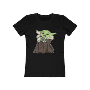 Baby Yoda with Mandalorian Skull Women's The Boyfriend Tee