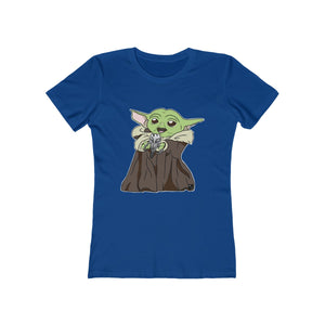 Baby Yoda with Mandalorian Skull Women's The Boyfriend Tee